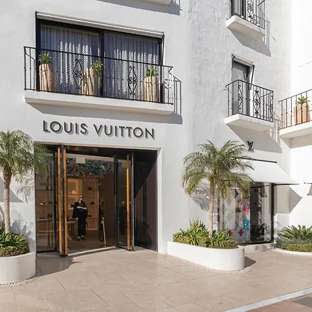Chicago - Puerto Banus
